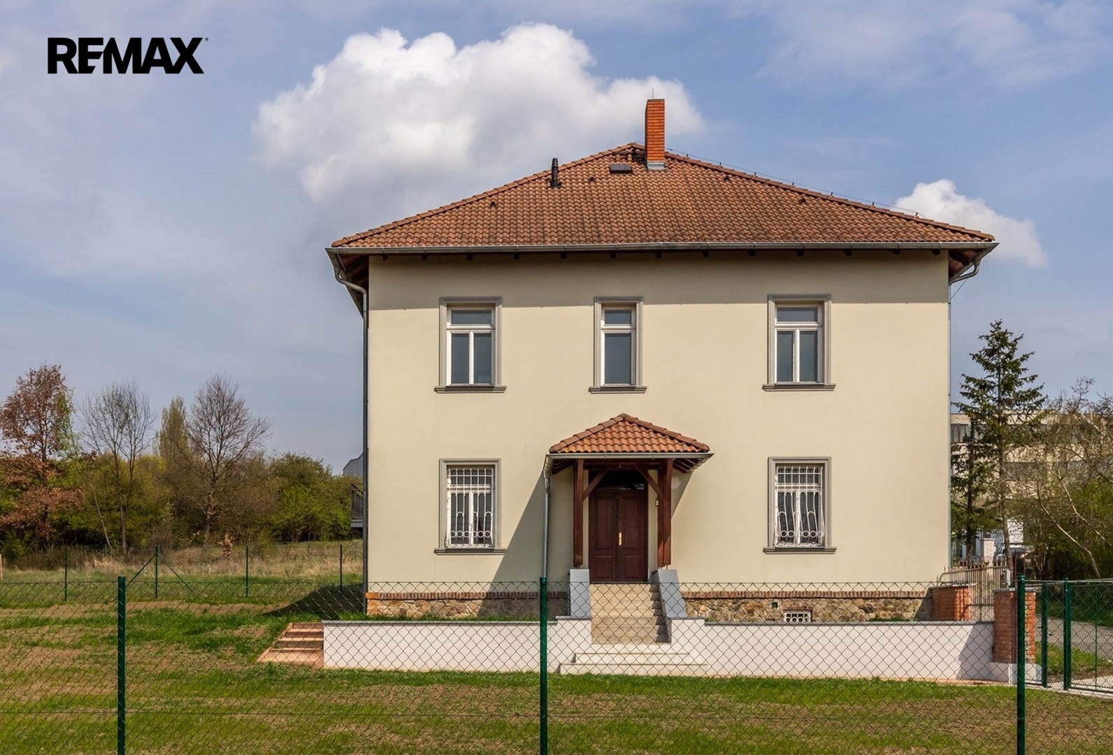 Prodej domu 403 m², Praha 10 - Hostivař