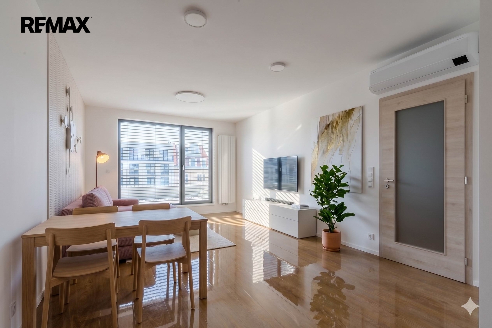 Pronájem bytu 3+kk v osobním vlastnictví 94 m², Praha 9 - Libeň
