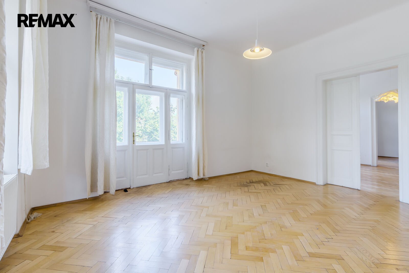Pronájem bytu 4+1 v osobním vlastnictví 121 m², Praha 2 - Vinohrady