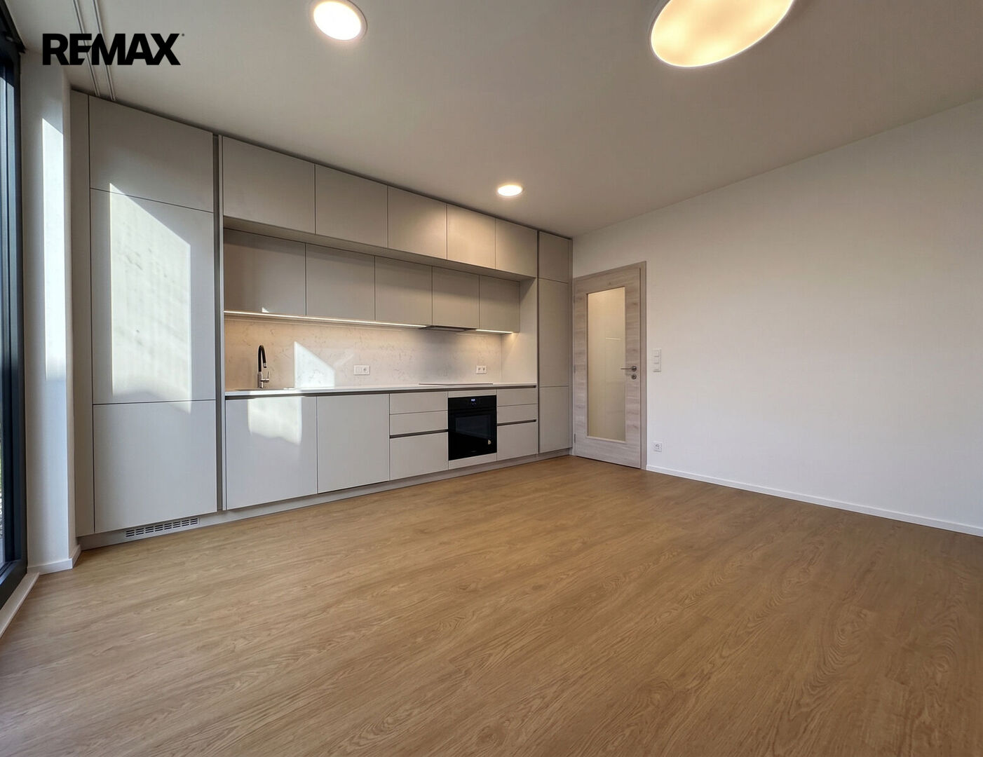 Pronájem bytu 2+kk v osobním vlastnictví 46 m², Praha 9 - Libeň