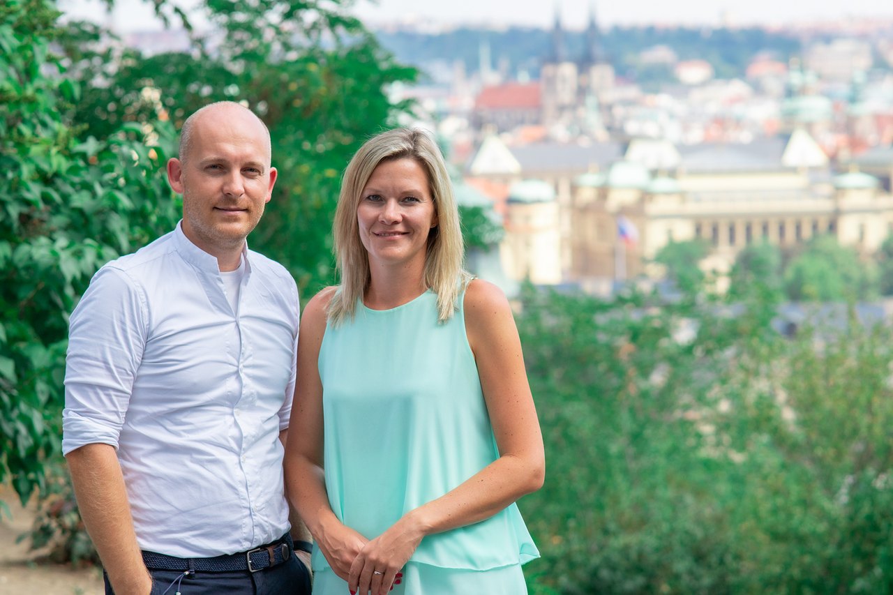 Ing. Martina Popenková a Ing. Stanislav Macánek nad Prahou